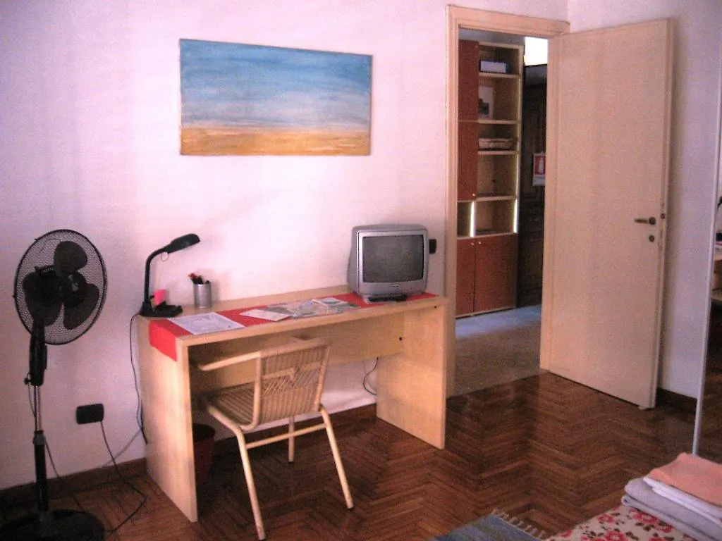 Casa Lucia Hotel Róma Nyaraló